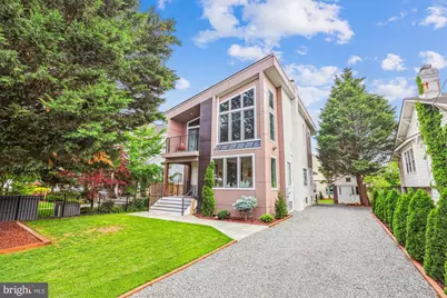 2820 1st Road N, Arlington, VA 22201 - Photo 1