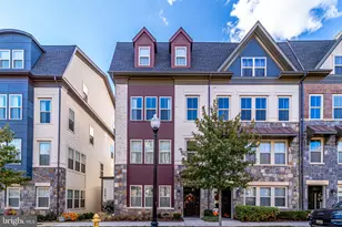 1318 S Quinn St, Arlington, VA 22204 - Photo 1