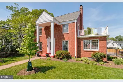 6211 Langston Boulevard, Arlington, VA 22205 - Photo 1