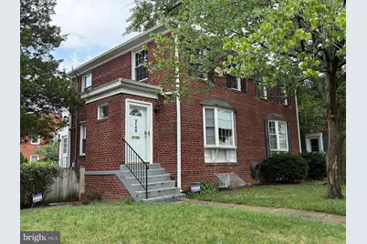 2100 27th Street S, Arlington, VA 22206 - Photo 1