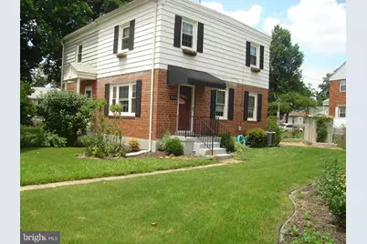 2621 S Four Mile Run Drive, Arlington, VA 22206 - Photo 1