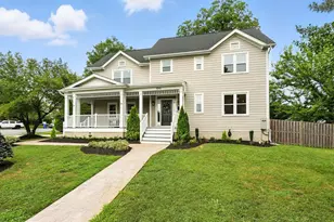 1540 N Edgewood St, Arlington, VA 22201 - Photo 1