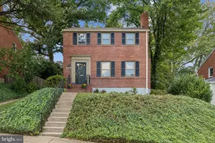 1008 N Livingston St, Arlington, VA 22205 - Photo 1