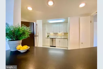 3800 Fairfax Drive #302, Arlington, VA 22203 - Photo 1