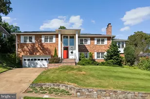 3701 N Oakland St, Arlington, VA 22207 - Photo 1
