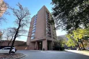 1805 Crystal Dr, Arlington, VA 22202 - Photo 1