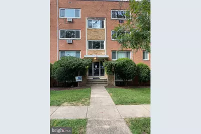 1601 19th Street N #201, Arlington, VA 22209 - Photo 1