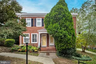 4217 32nd Rd S, Arlington, VA 22206 - Photo 1