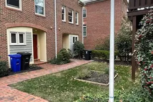 1119 N Stuart Street N, Arlington, VA 22201 - Photo 1