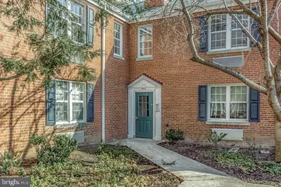 3311 Commonwealth Avenue #E, Alexandria, VA 22305 - Photo 1