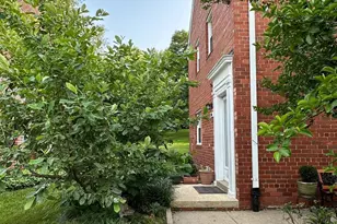 3300 Valley Dr, Alexandria, VA 22302 - Photo 1