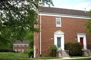3426 Martha Custis Dr, Alexandria, VA 22302 - Photo 1