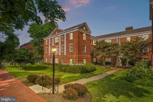 906 S Washington St, Alexandria, VA 22314 - Photo 1