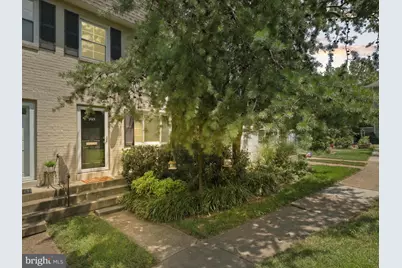 1745 N Cliff Street N, Alexandria, VA 22301 - Photo 1