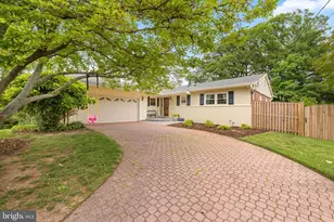 4301 Ivanhoe Pl, Alexandria, VA 22304 - Photo 1