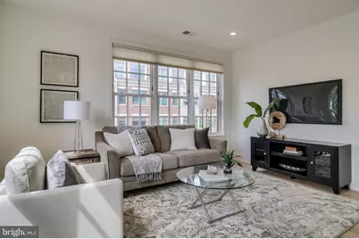 521 N Washington Street #201, Alexandria, VA 22314 - Photo 1