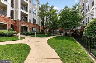 4854 Eisenhower Ave, Alexandria, VA 22304 - Photo 1