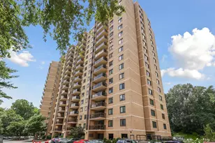 309 Yoakum Pkwy, Alexandria, VA 22304 - Photo 1