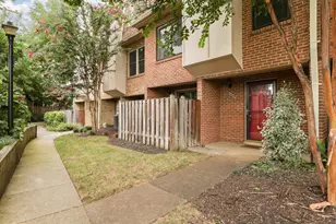 1699 Kenwood Ave, Alexandria, VA 22302 - Photo 1