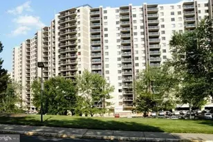 205 Yoakum Pkwy, Alexandria, VA 22304 - Photo 1