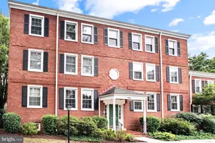 4906 29th Rd S, Alexandria, VA 22206 - Photo 1