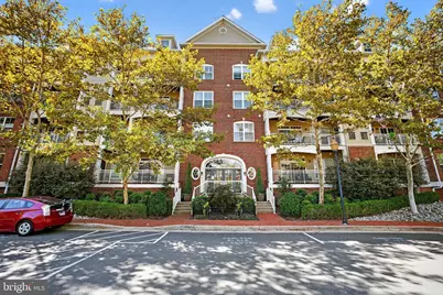 5112 Donovan Drive #302, Alexandria, VA 22304 - Photo 1