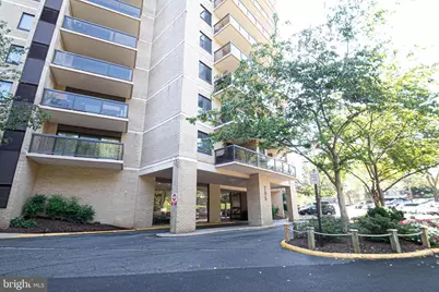 205 Yoakum Parkway #919, Alexandria, VA 22304 - Photo 1