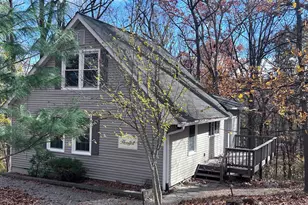 132 Pinecrest Ln, Bluemont, VA 20135 - Photo 1