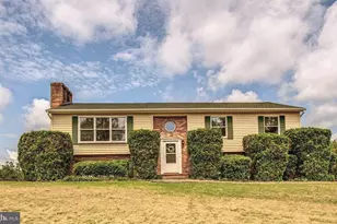 18691 Springs Rd, Jeffersonton, VA 22724 - Photo 1