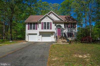 305 Falmouth Drive, Ruther Glen, VA 22546 - Photo 1