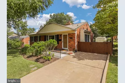 310 N Underwood Street, Falls Church, VA 22046 - Photo 1