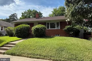 1209 Rowe St, Fredericksburg, VA 22401 - Photo 1