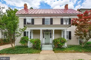 225 Princess Anne St, Fredericksburg, VA 22401 - Photo 1