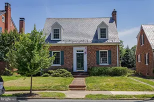 1315 Littlepage St, Fredericksburg, VA 22401 - Photo 1