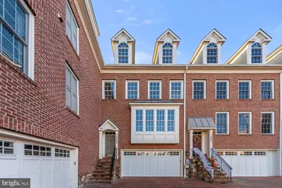 10689 Yorktown Court, Fairfax, VA 22030 - Photo 1