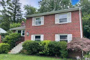 10315 Beaumont St, Fairfax, VA 22030 - Photo 1