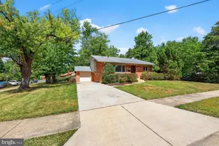10421 Darby St, Fairfax, VA 22030 - Photo 1