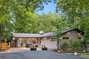 9912 Pinehurst Ave, Fairfax, VA 22030 - Photo 1