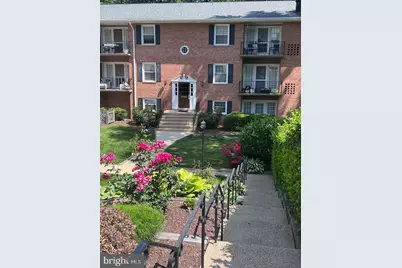 3790 Lyndhurst Drive #103, Fairfax, VA 22031 - Photo 1