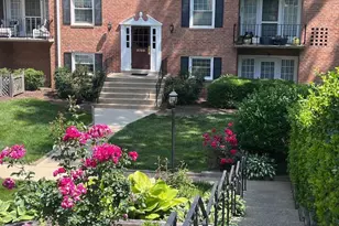 3790 Lyndhurst Dr, Fairfax, VA 22031 - Photo 1