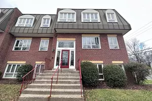 10617 Jones St, Fairfax, VA 22030 - Photo 1