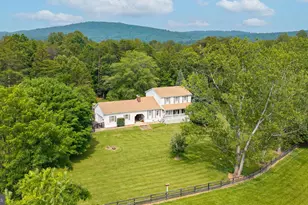 9943 Crest Ct, Marshall, VA 20115 - Photo 1