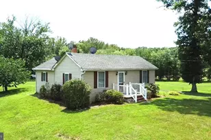 2575 Courtney School Rd, Midland, VA 22728 - Photo 1