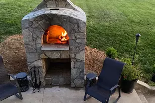 5569 Jamisons Farm Dr, Warrenton, VA 20187 - Photo 1