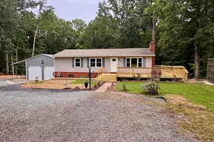 4456 Silver Hill Ct, Sumerduck, VA 22742 - Photo 1