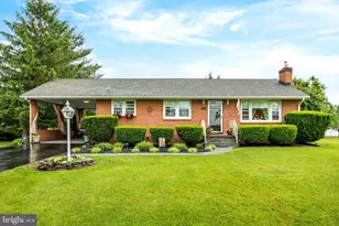 1085 Greenwood Rd, Winchester, VA 22602 - Photo 1