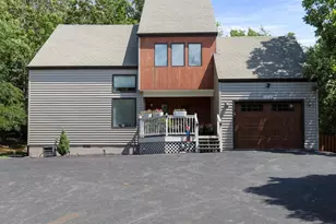 1246 Lakeview Dr, Cross Junction, VA 22625 - Photo 1