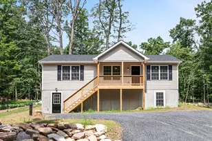 827 Panther Dr, Winchester, VA 22602 - Photo 1