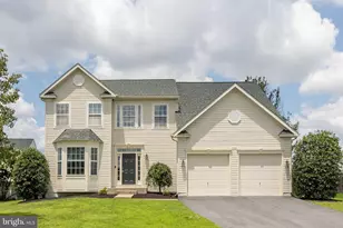 305 Cheltenham Dr, Stephens City, VA 22655 - Photo 1