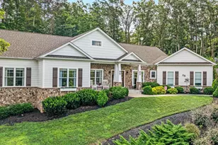 140 Whistlewood Ln, Winchester, VA 22602 - Photo 1